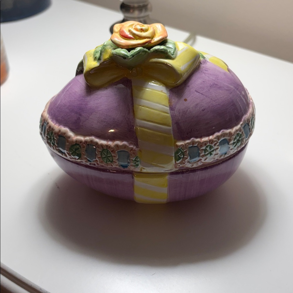 EUC Vintage Hand Painted Easter Egg Candy Dish Trinket Dish Jar Functional Art